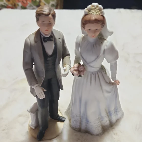 Elegant Wedding Cake Topper Figurines. Homco 1440 & 1480. - Picture 1 of 11
